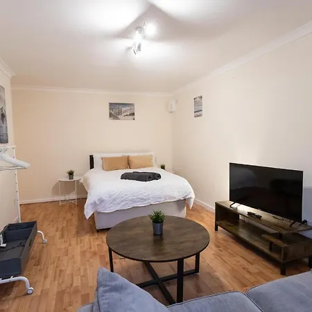 Apartamento October Disc - Long - Contractors Bristol